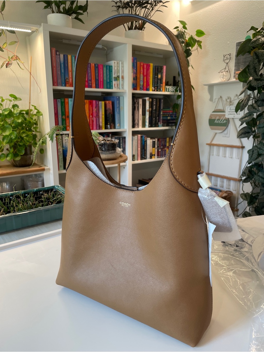 NWT Coach Brooklyn Shoulder Bag 28 in Honey Brown